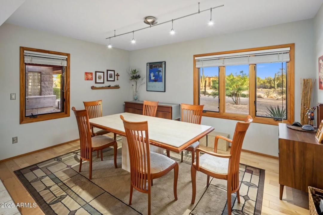 Real Estate Picture 19