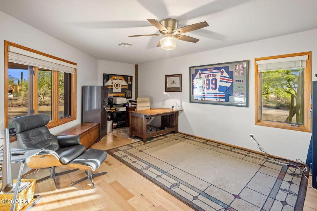 Real Estate Picture 32
