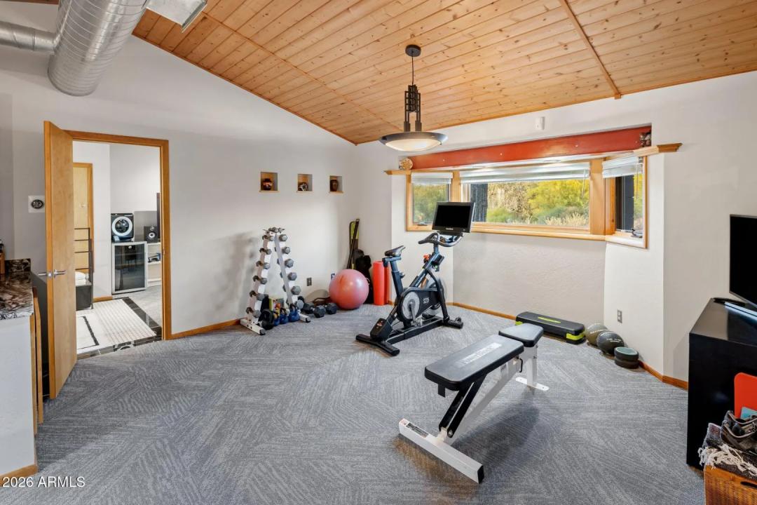 Real Estate Picture 35