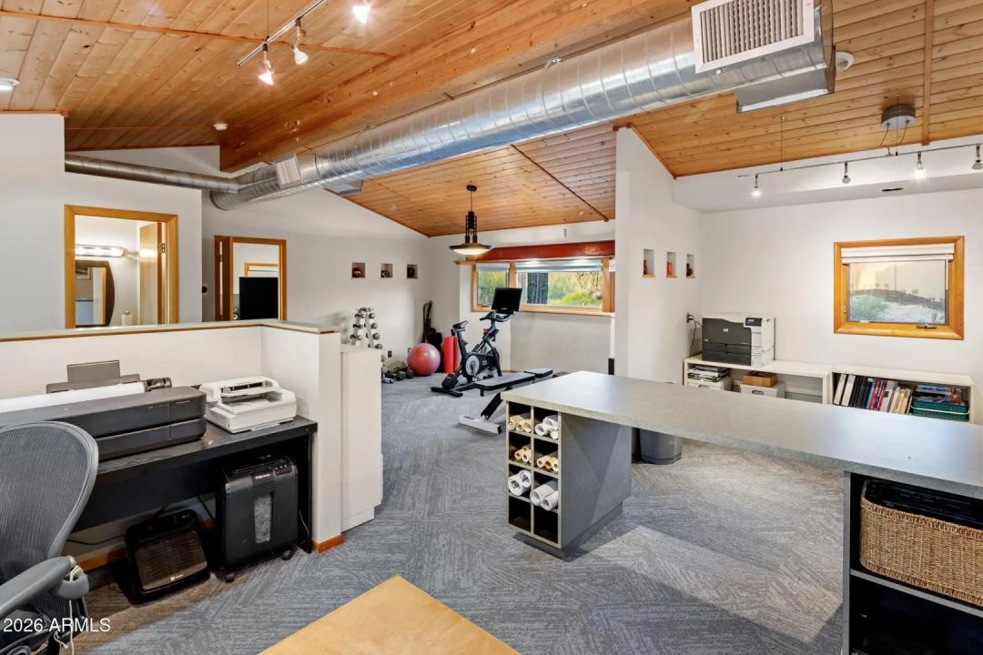 Real Estate Picture 34