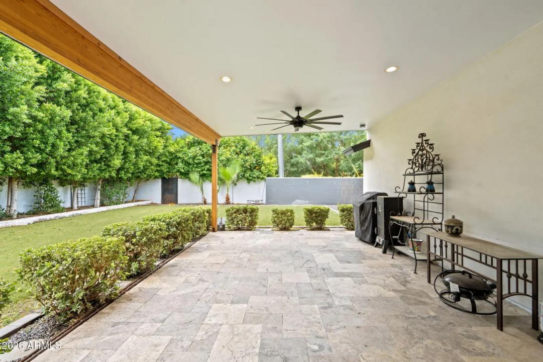Real Estate Picture 43