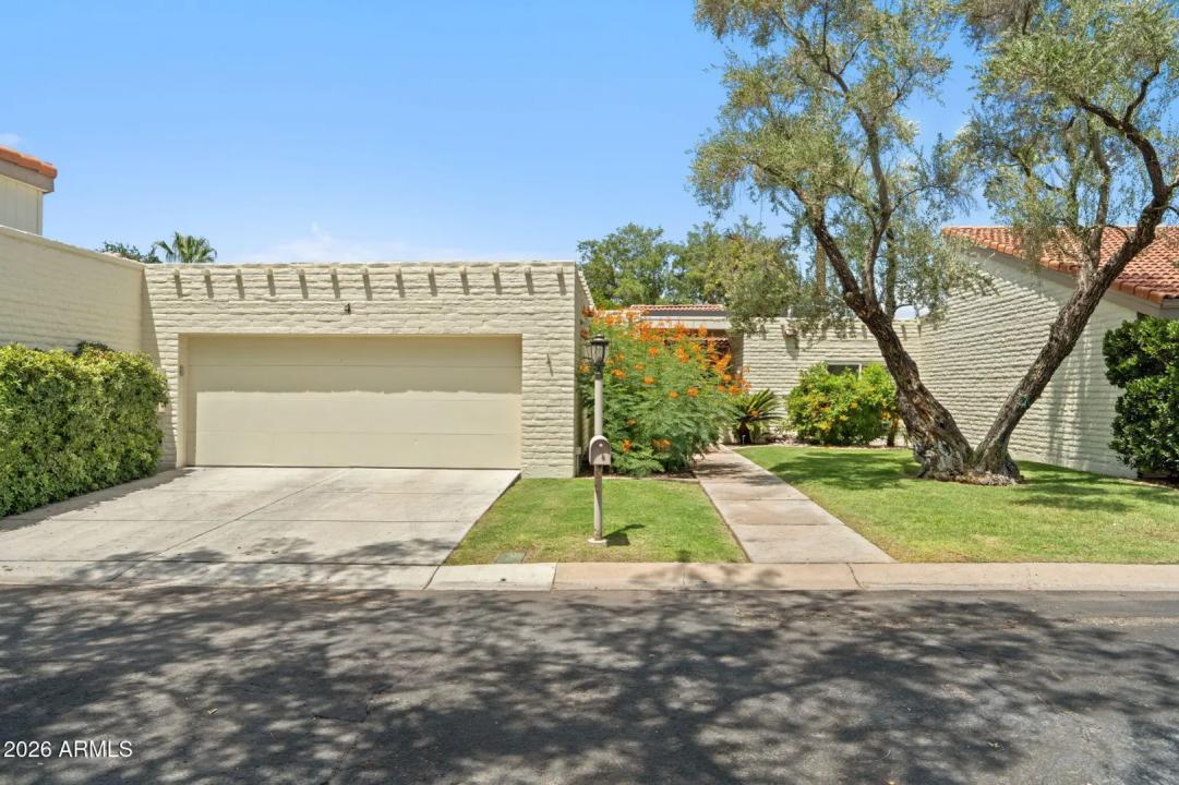 Real Estate Picture 1