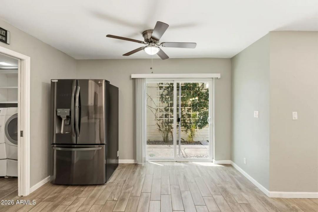 Real Estate Picture 16