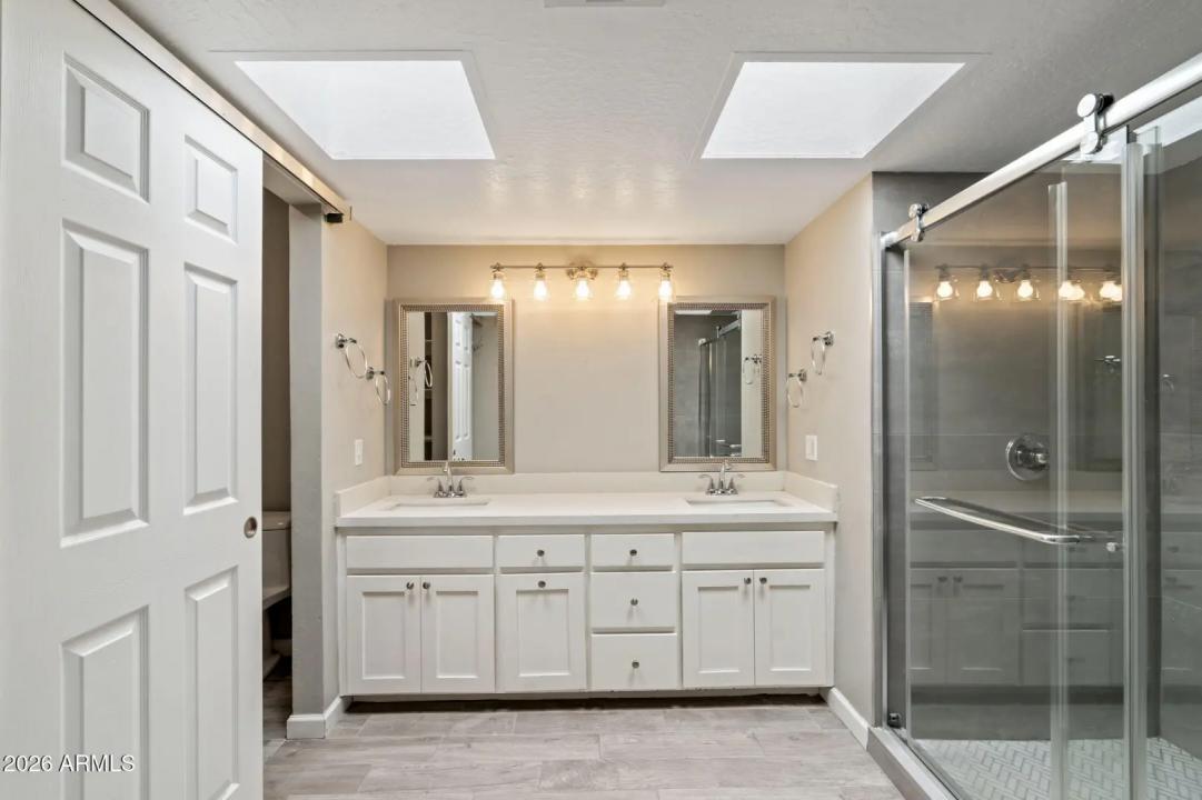 Real Estate Picture 21