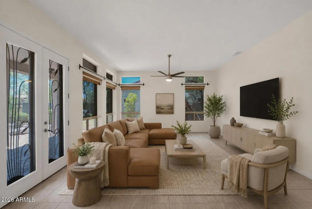 Real Estate Picture 13