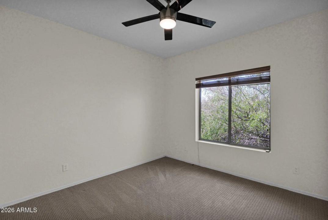 Real Estate Picture 23