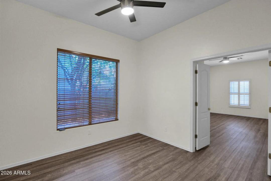 Real Estate Picture 12