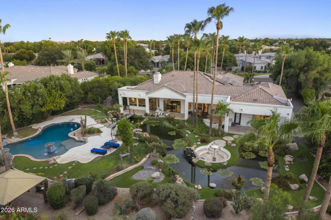 Real Estate Picture 64