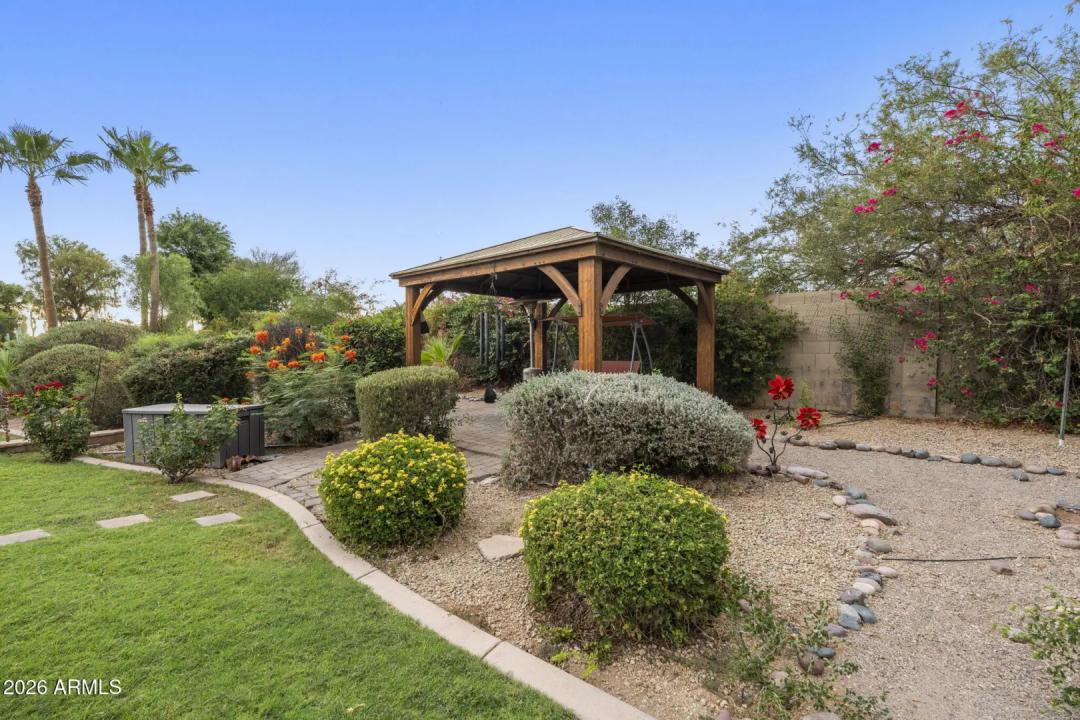 Real Estate Picture 70