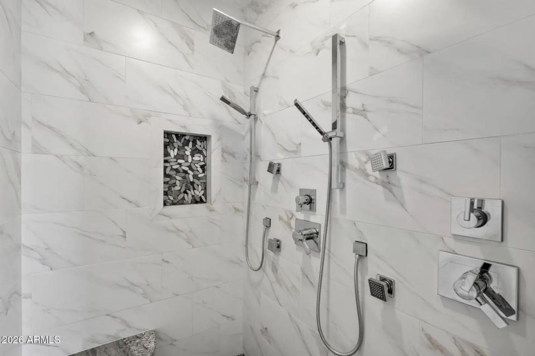 Real Estate Picture 38