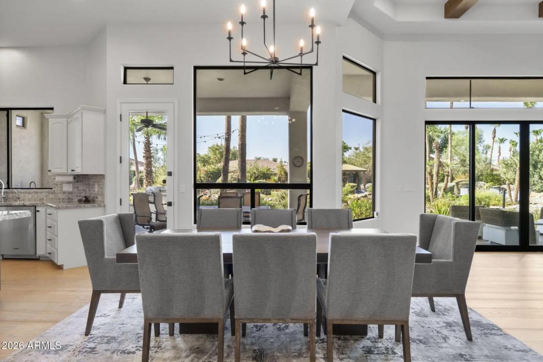 Real Estate Picture 23