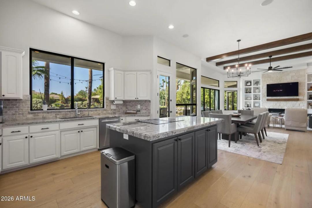 Real Estate Picture 20