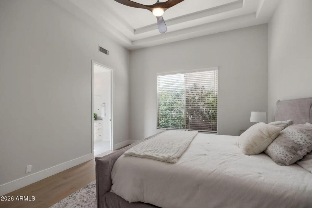 Real Estate Picture 45