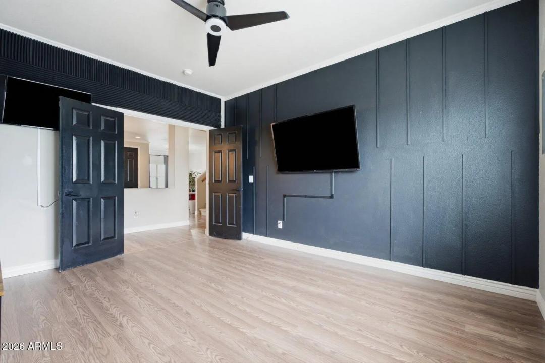 Real Estate Picture 20