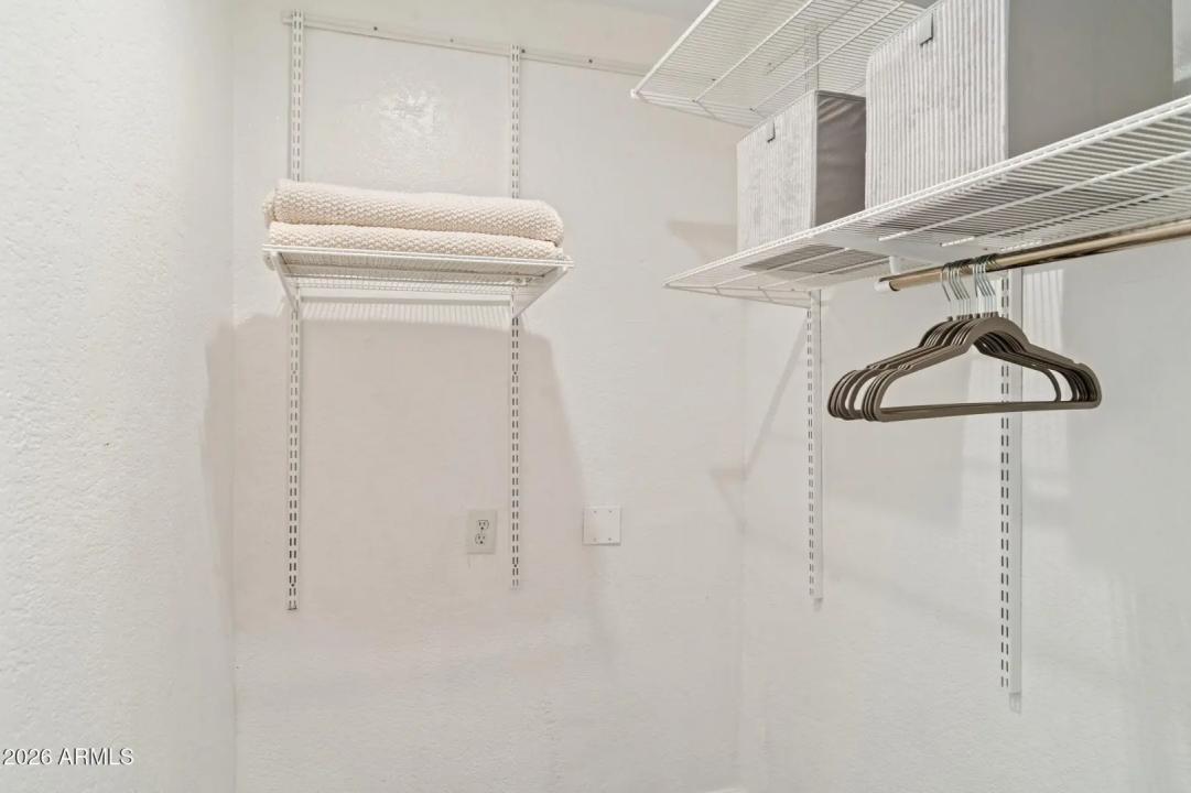 Real Estate Picture 26