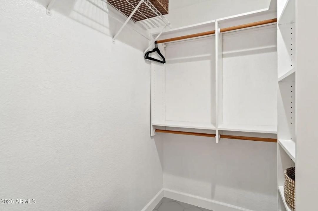 Real Estate Picture 32