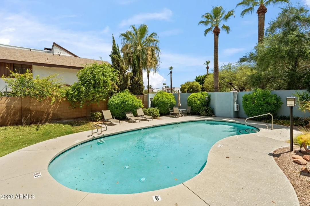 Real Estate Picture 34
