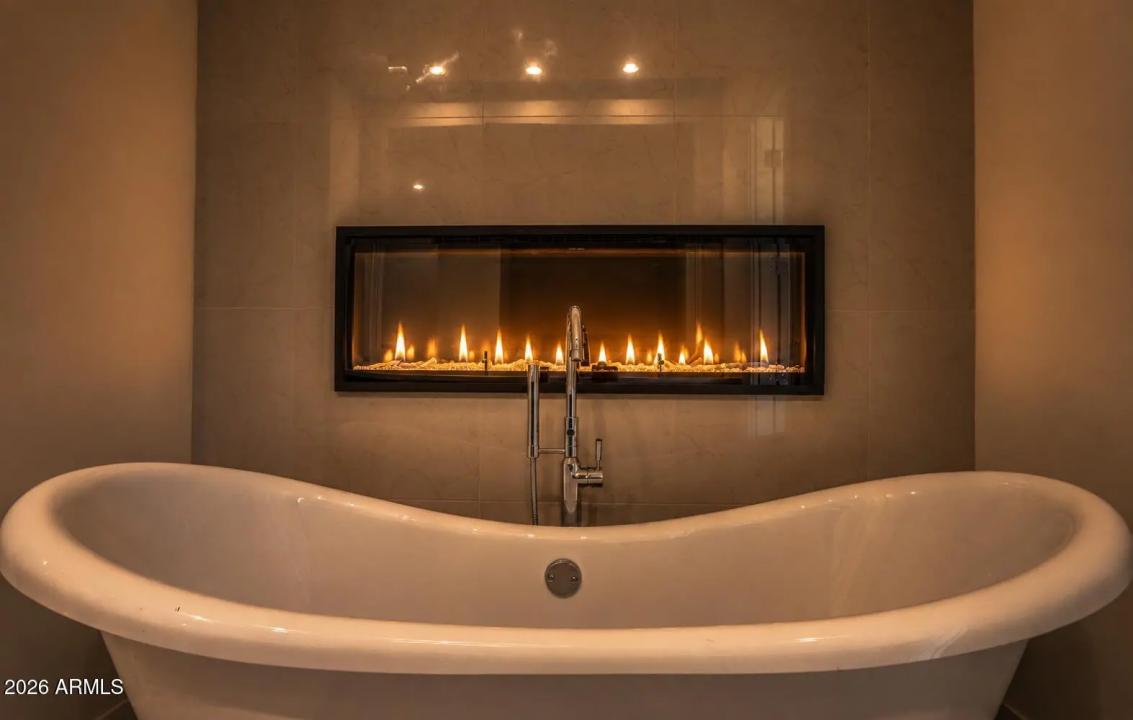 Real Estate Picture 6