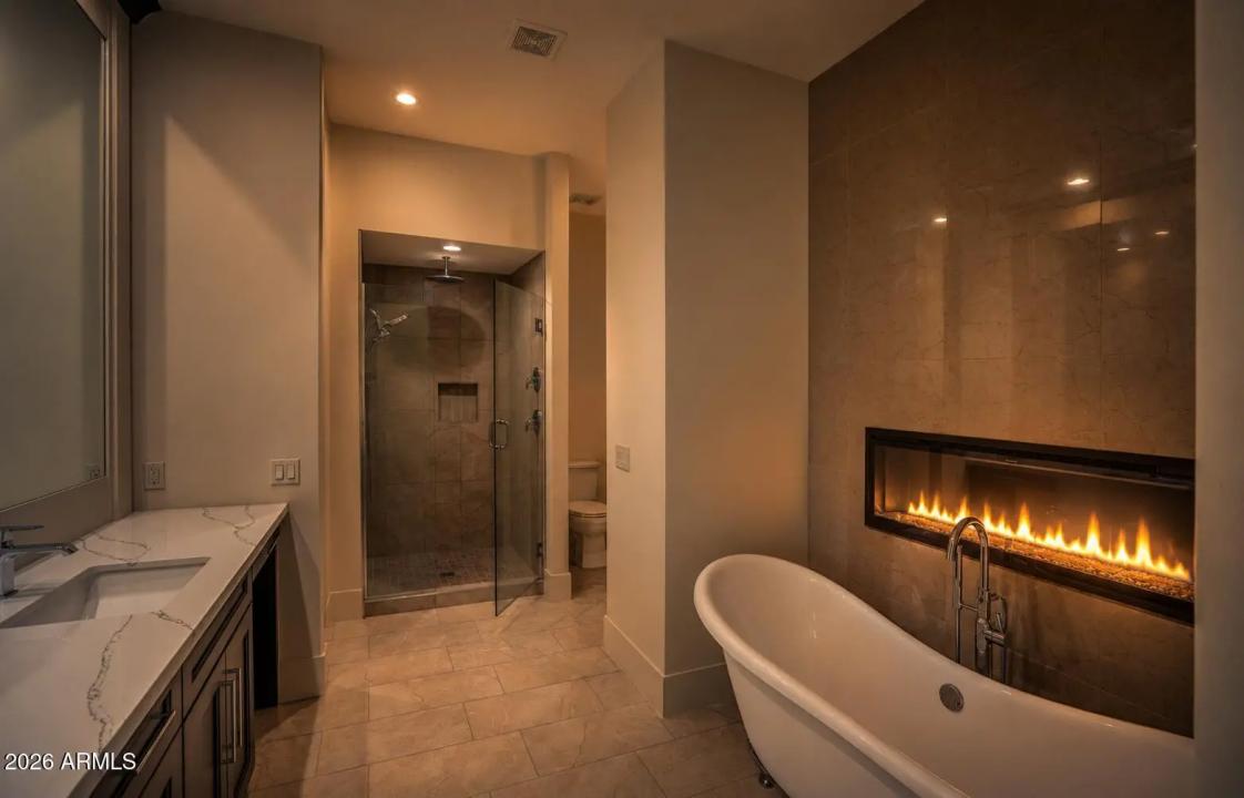 Real Estate Picture 7