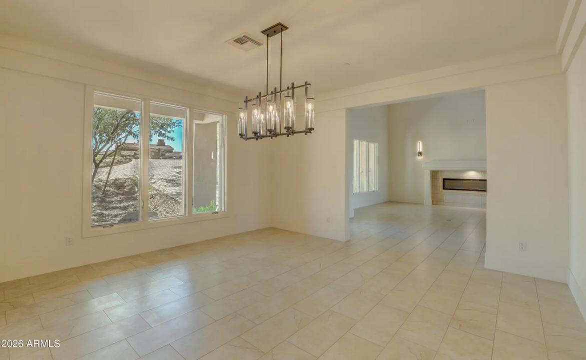 Real Estate Picture 21