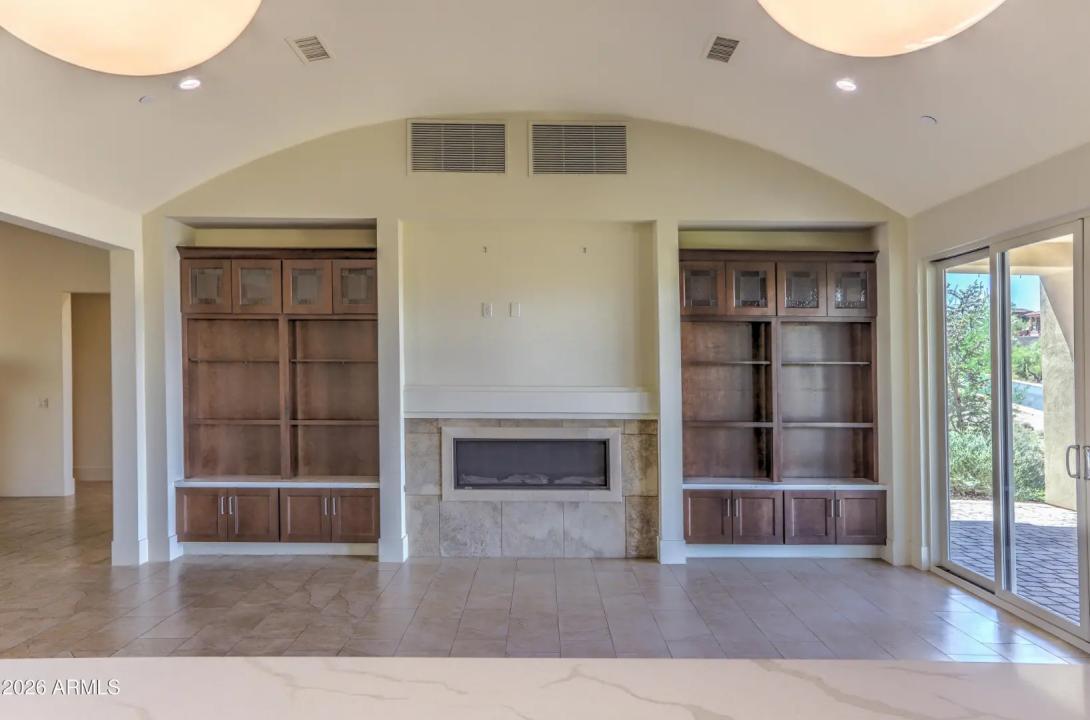 Real Estate Picture 39