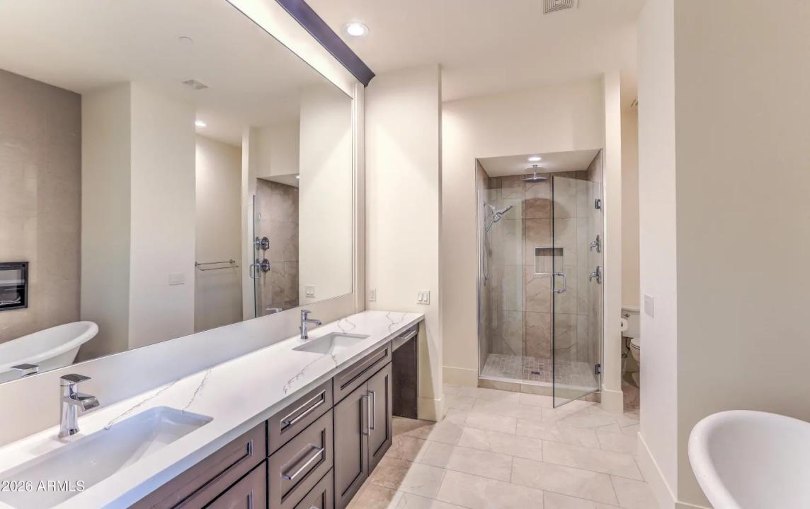 Real Estate Picture 46