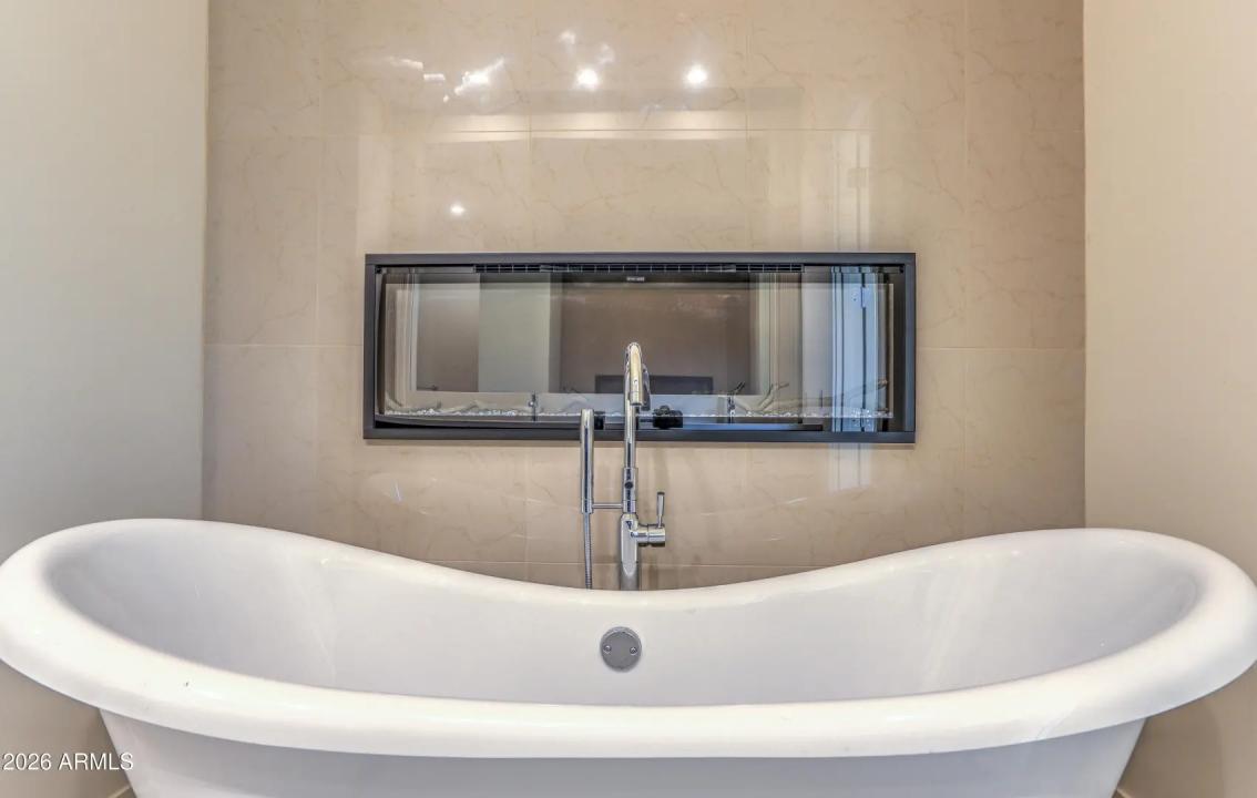 Real Estate Picture 48