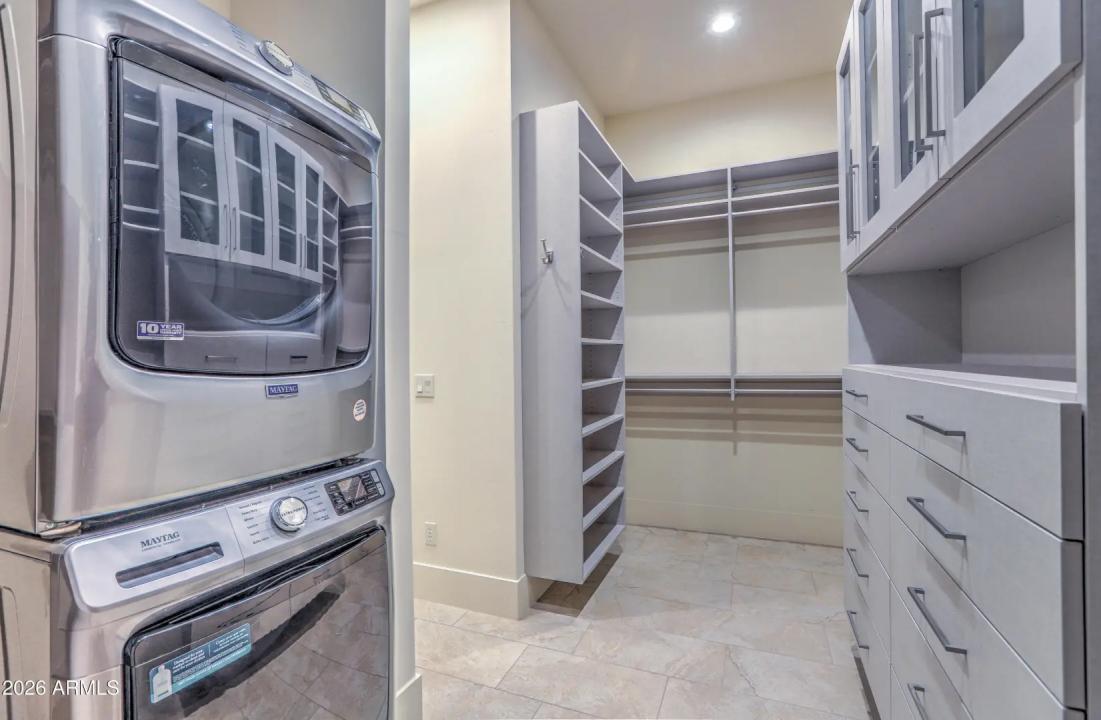 Real Estate Picture 49