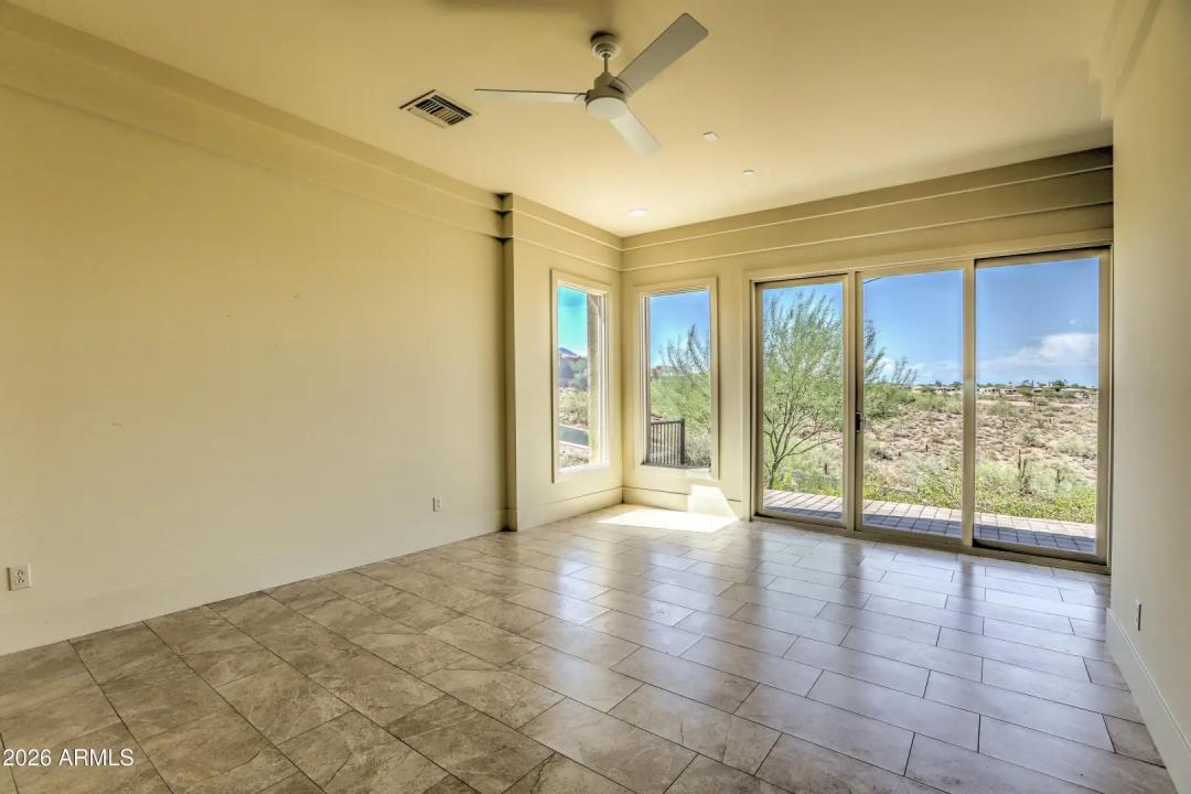 Real Estate Picture 42