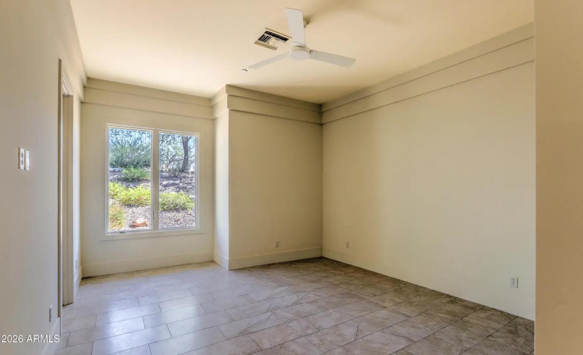 Real Estate Picture 55