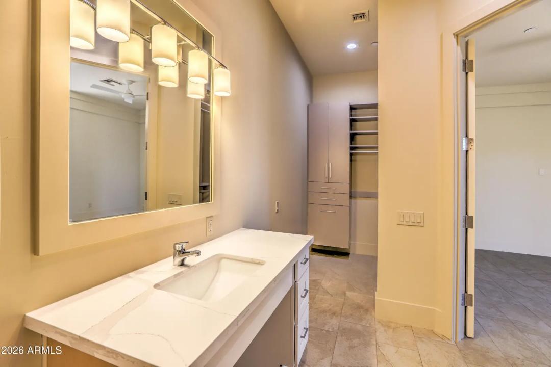 Real Estate Picture 61