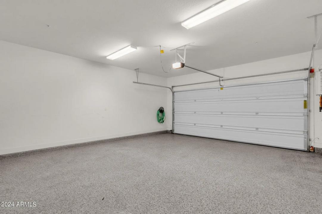 Real Estate Picture 25