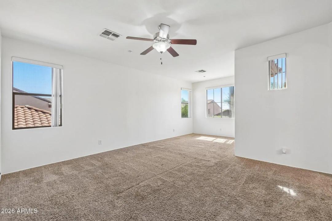 Real Estate Picture 31