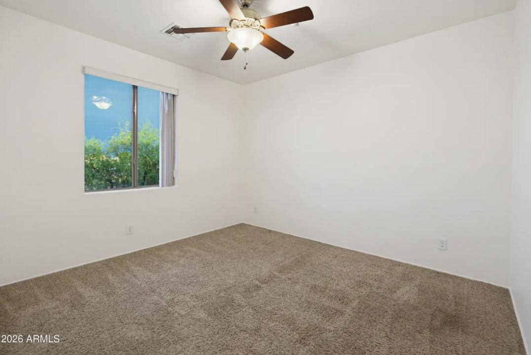 Real Estate Picture 39