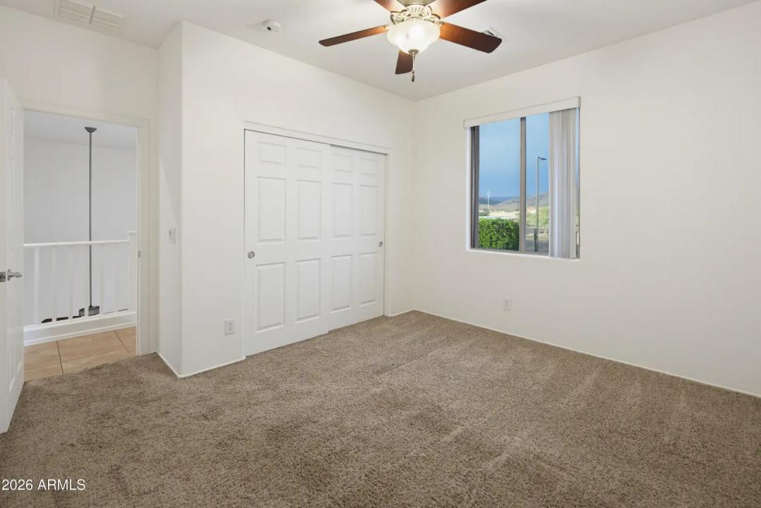 Real Estate Picture 38