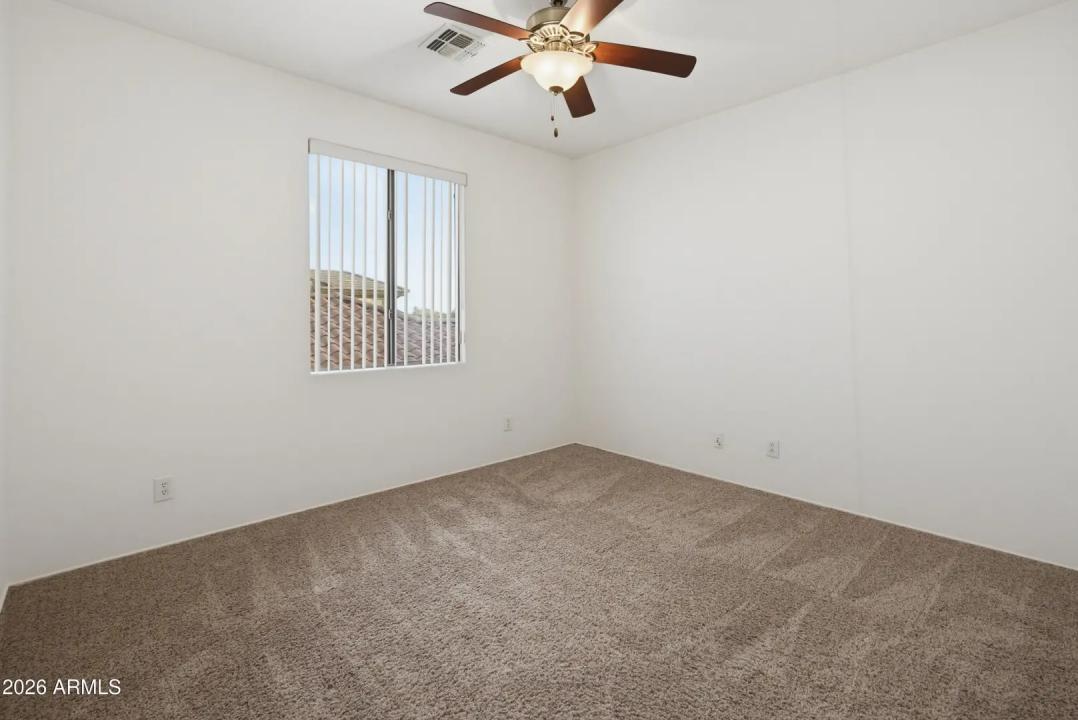 Real Estate Picture 42