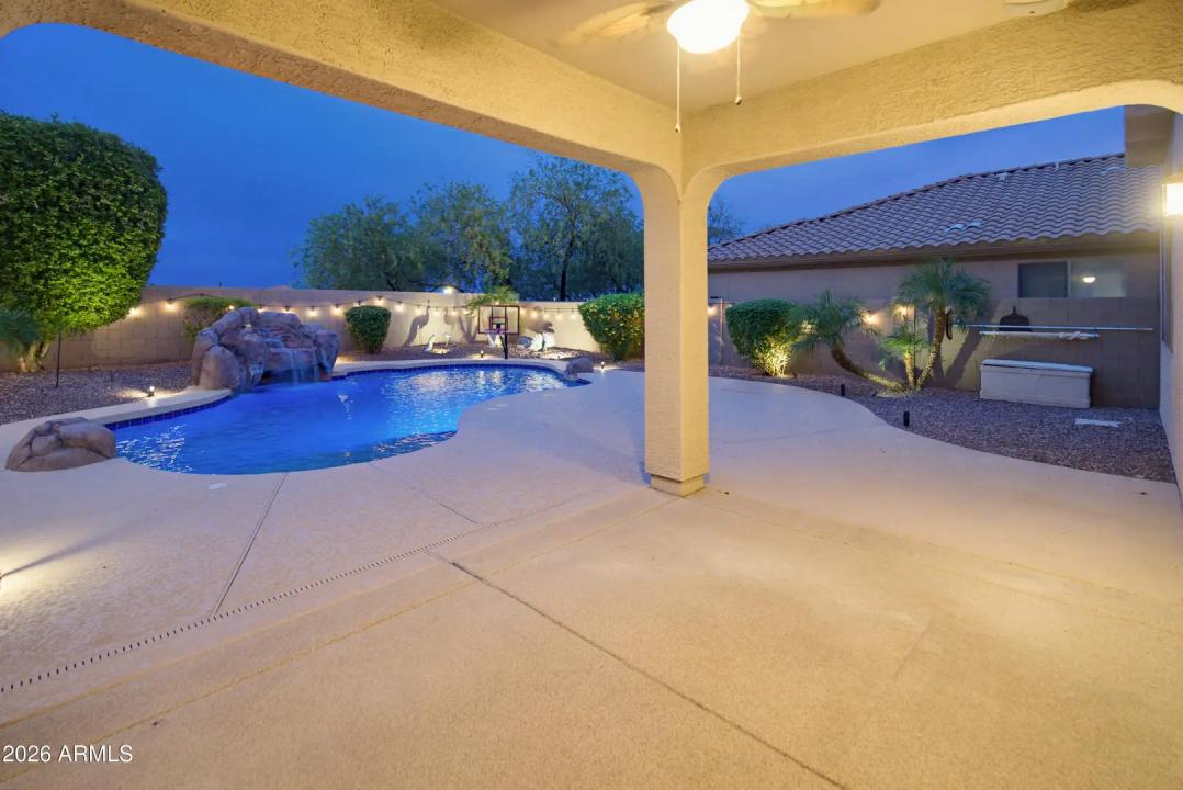 Real Estate Picture 2