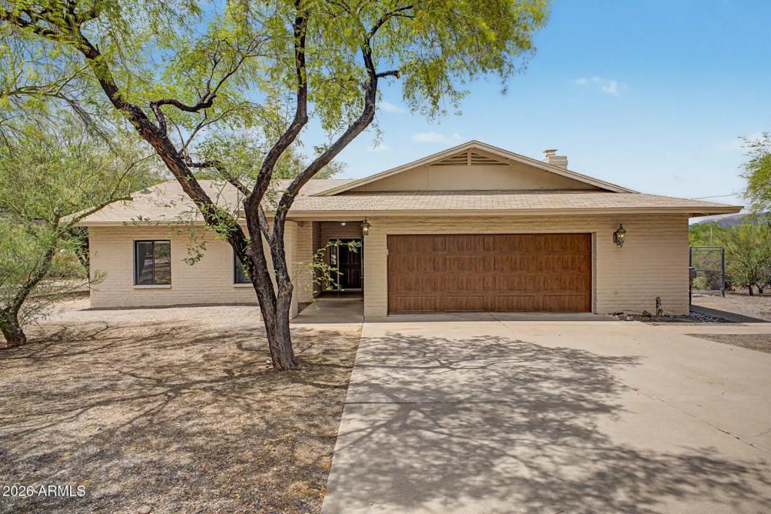Real Estate Picture 37