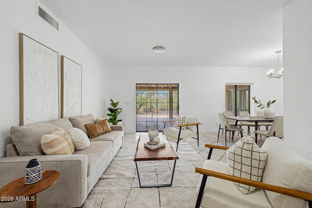 Real Estate Picture 2