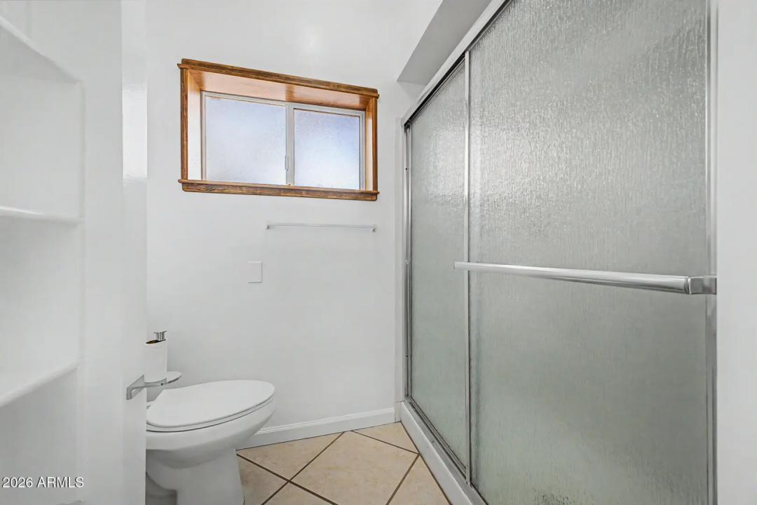 Real Estate Picture 23