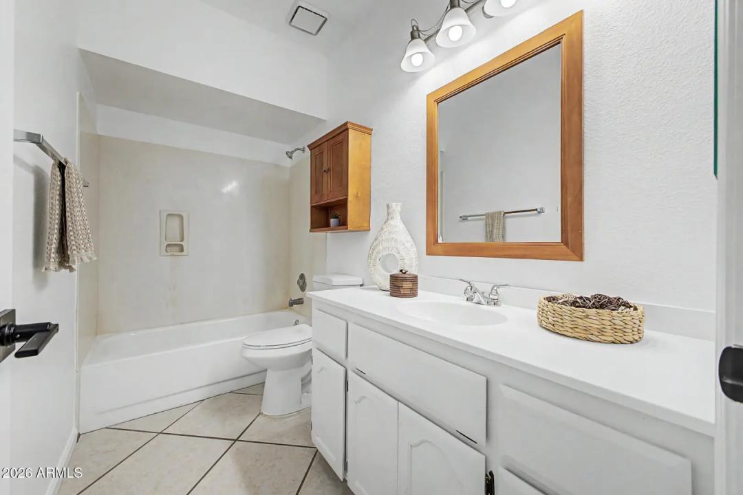 Real Estate Picture 31