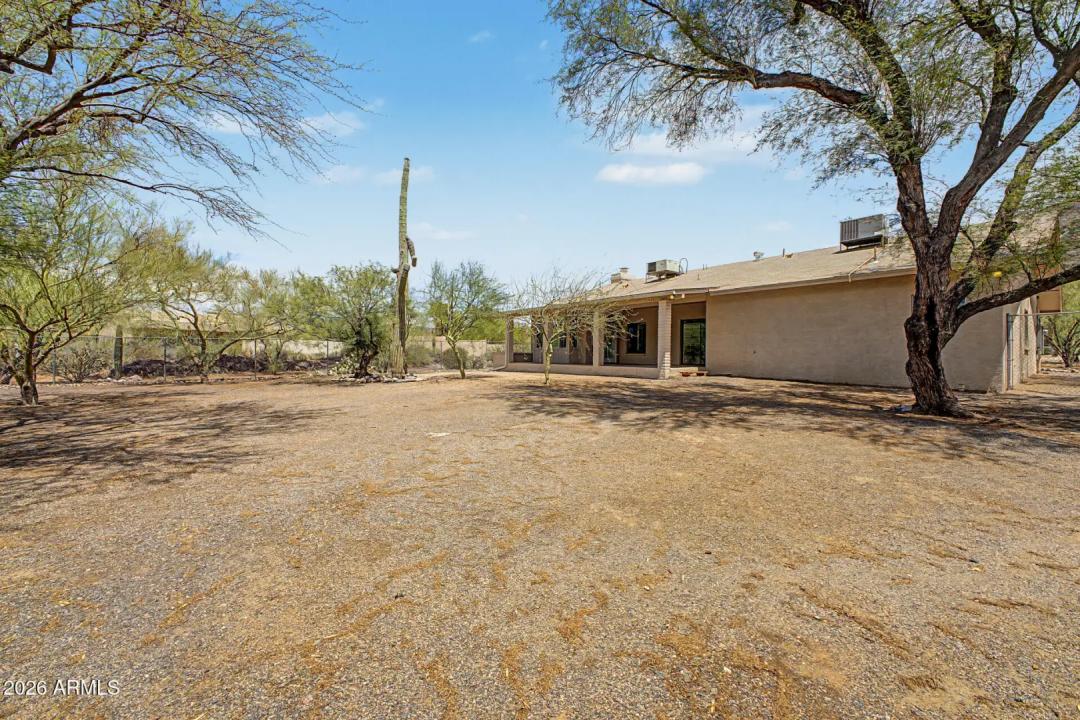 Real Estate Picture 34