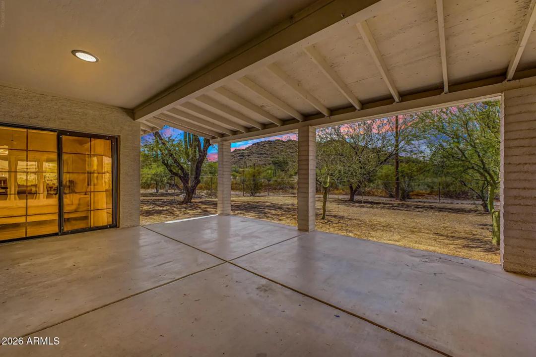 Real Estate Picture 33