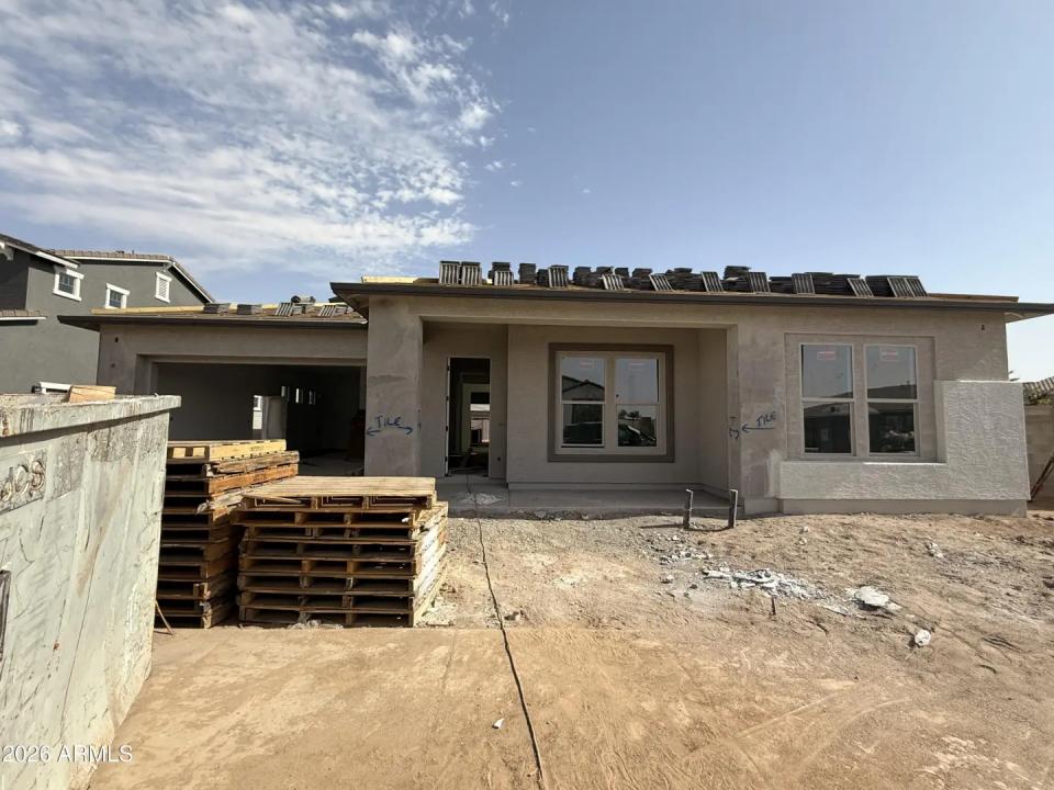 Real Estate Picture 2