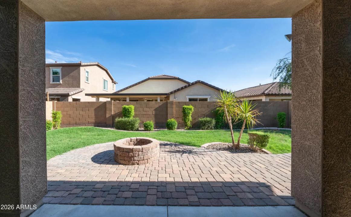 Real Estate Picture 39
