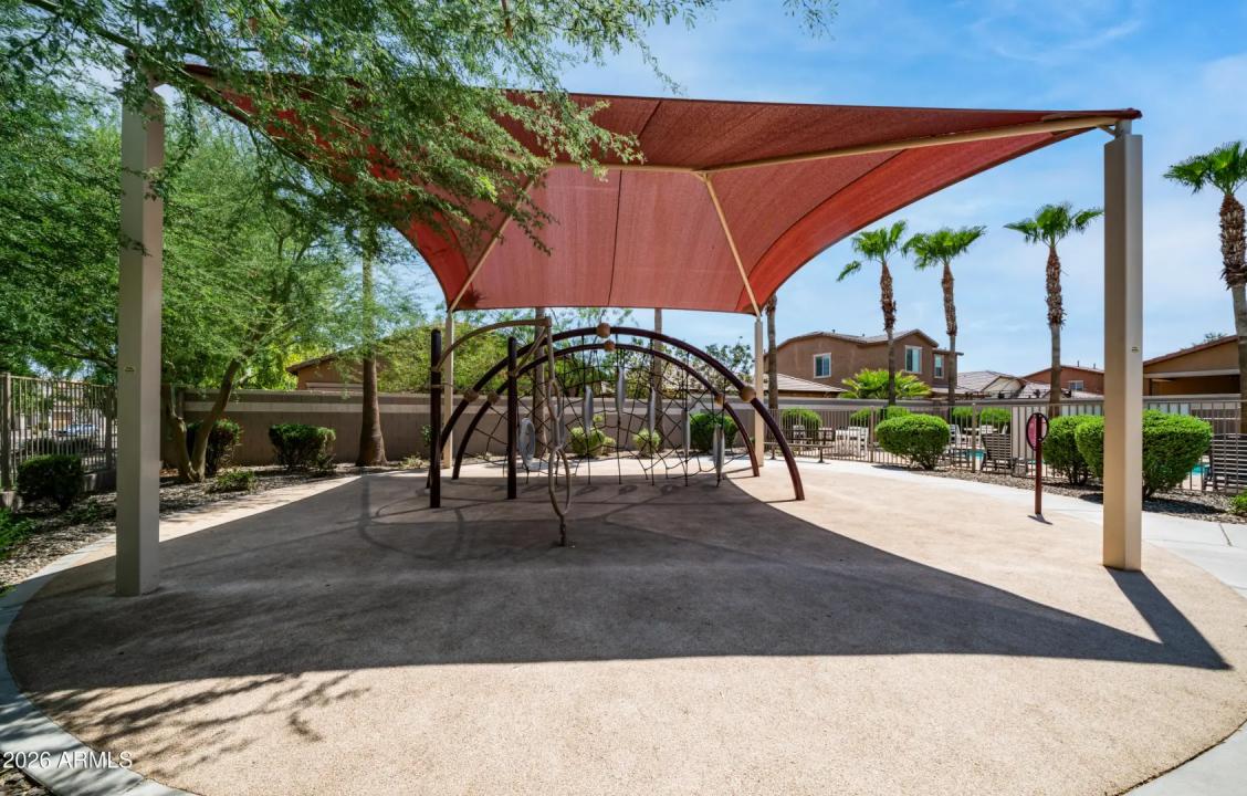 Real Estate Picture 44