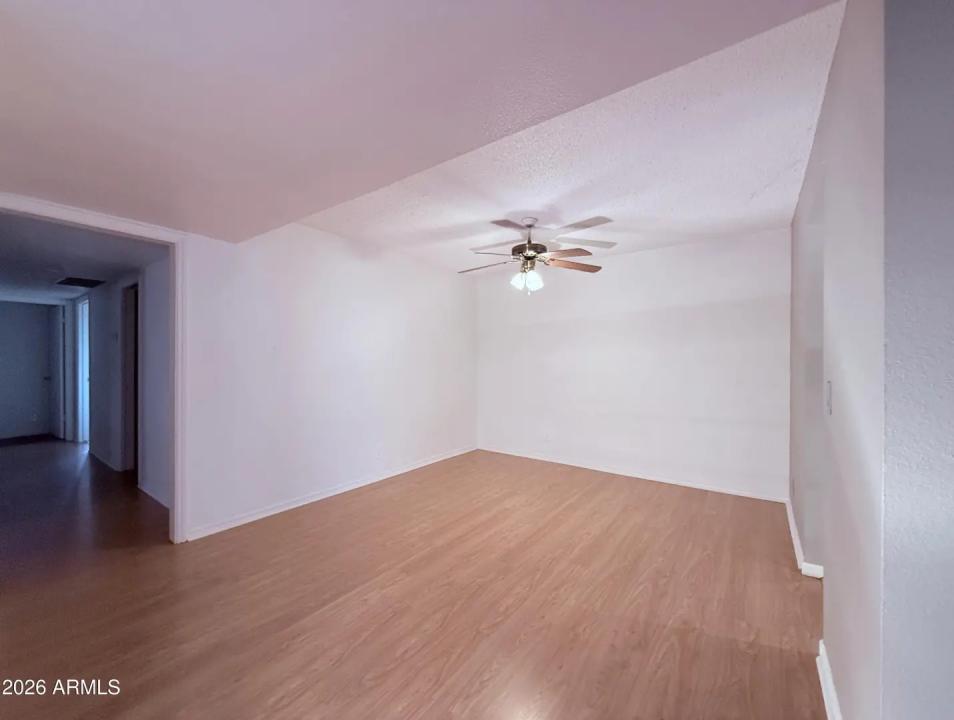 Real Estate Picture 6