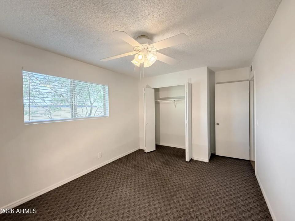 Real Estate Picture 13