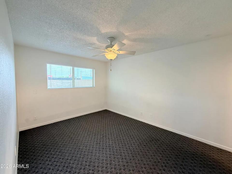 Real Estate Picture 27