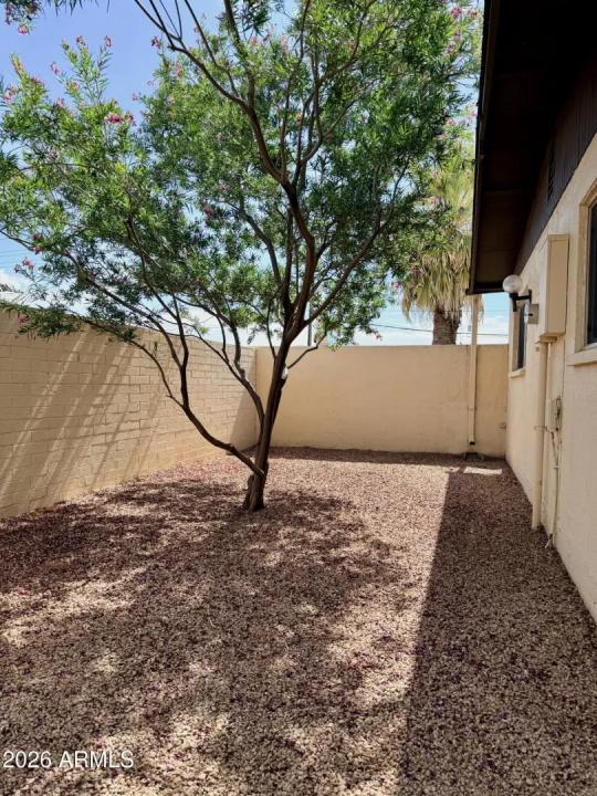 Real Estate Picture 20